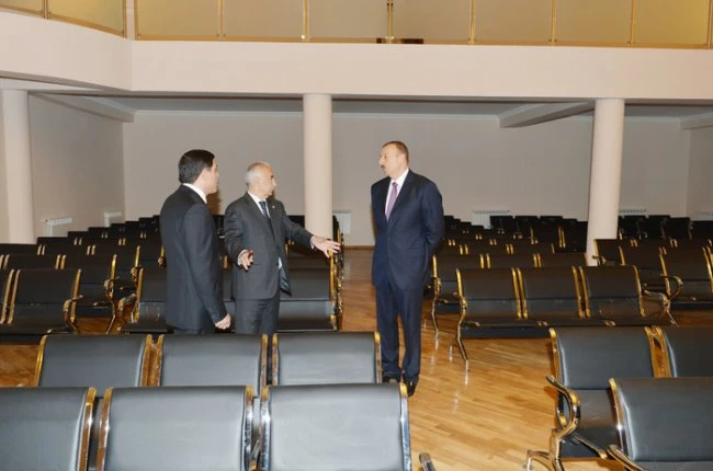 Президент Ильхам Алиев принял участие в открытии парка культуры и отдыха в поселке Баладжары