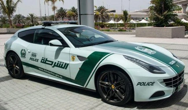 Дорожная полиция Дубая: Aston Martin, Lamborghini, Bentley, Ferrari