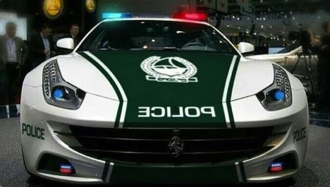 Дорожная полиция Дубая: Aston Martin, Lamborghini, Bentley, Ferrari
