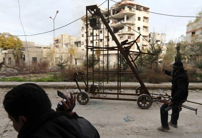 Самодельное оружие и боеприпасы сирийских повстанцев