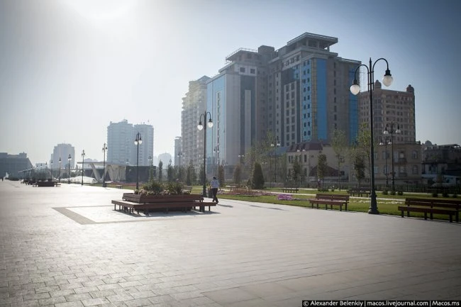 Восточный красавец Баку