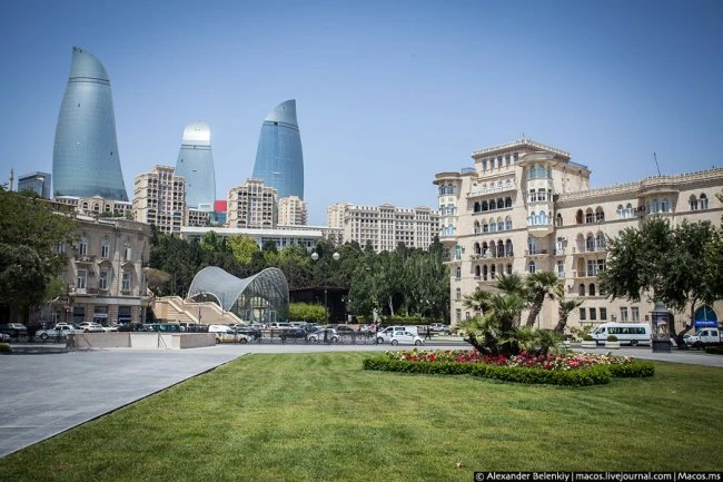 Восточный красавец Баку