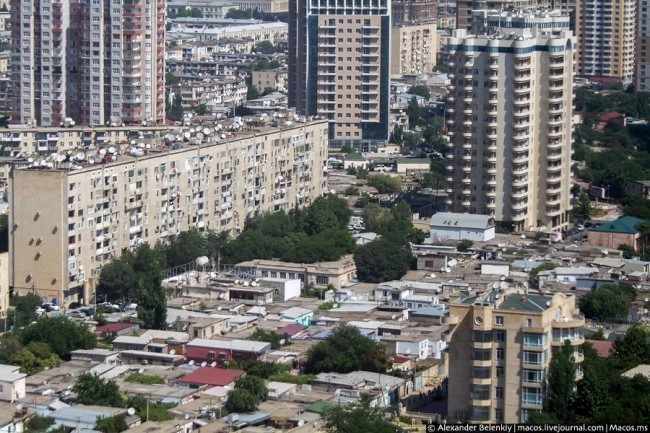 Восточный красавец Баку