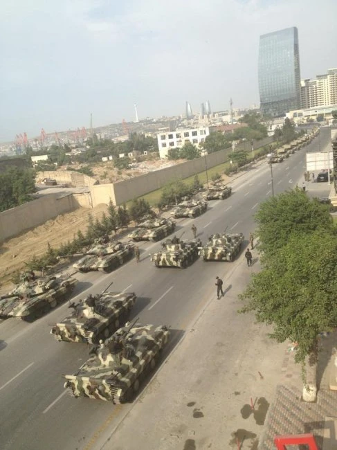 В Баку началась подготовка к военному параду