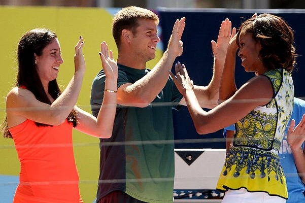 Мишель Обама с дочерьми на теннисном турнире Arthur Ashe Kids'Day