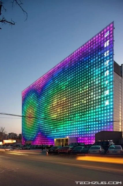 В Баку появится самый большой LED монитор Европы