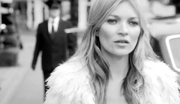 Кейт Мосс в ролике Stuart Weitzman (видео)