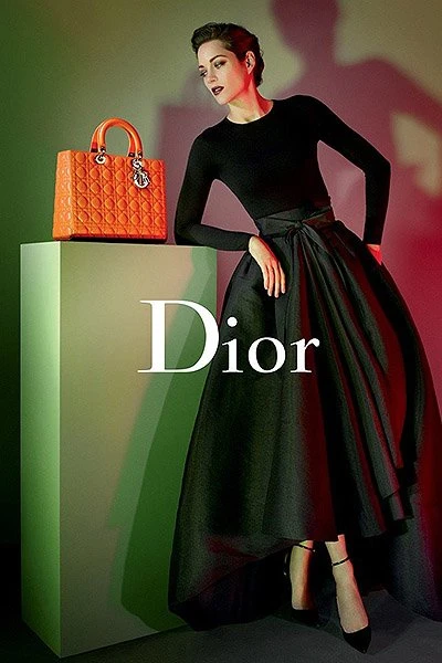 Марион Котийяр вновь снялась для Lady Dior