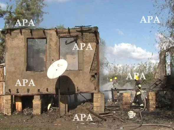 В Азербайджане при пожаре сгорел двухлетний ребенок (видео)