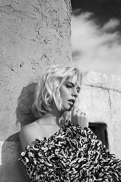 Елена Перминова в латиноамериканском Harper's Bazaar