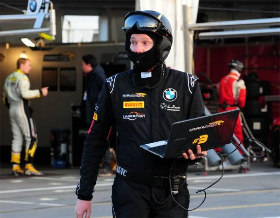 В Баку состоялись соревнования автогонок FIA GT Series