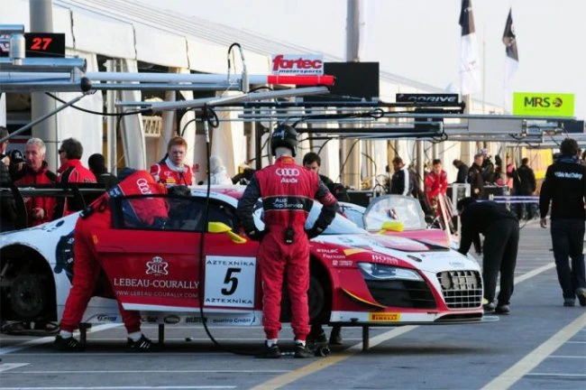 В Баку состоялись соревнования автогонок FIA GT Series