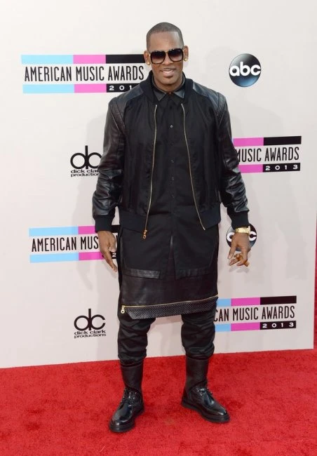 Наряды звезд на American Music Awards 2013