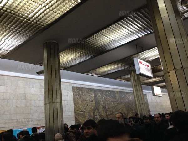 Сегодня в работе Бакметрополитена вновь произошел сбой