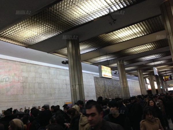 Сегодня в работе Бакметрополитена вновь произошел сбой
