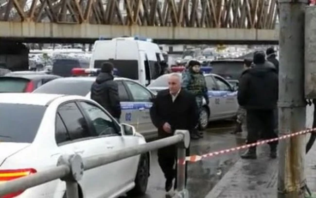 В Москве задержан свадебный кортеж с армянскими флагами