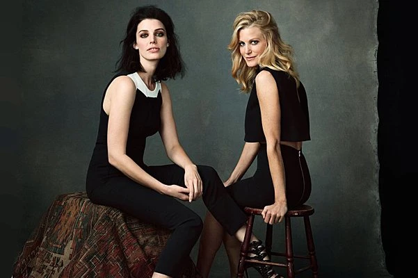 Звезды сериалов в фотосессии для The Edit