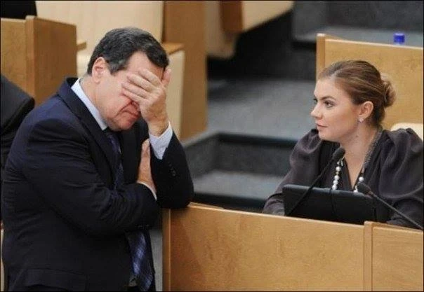 Чем занимаются депутаты в Госдуме?