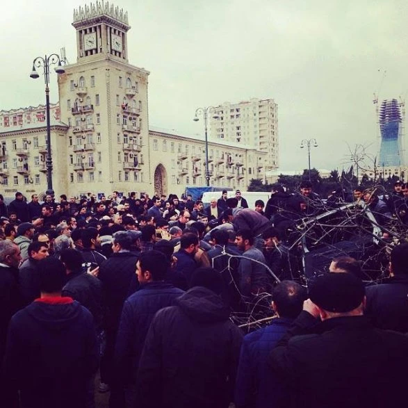Рухнуло здание на проспекте Гейдара Алиева: Есть погибшие