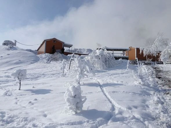 В соцсетях появились фотографии, запечатлевшие службу азербайджанских солдат в морозы
