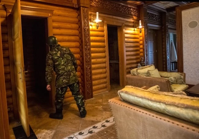 Фотографии президентской резиденции Януковича