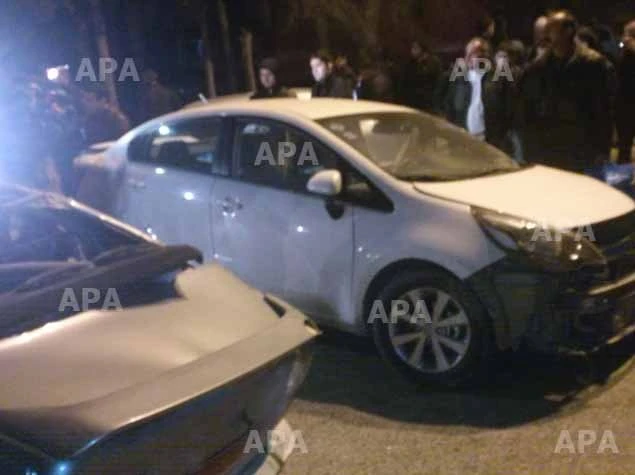 В Баку произошла цепная авария