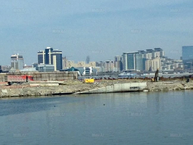 На бакинском бульваре появится новый развлекательный центр