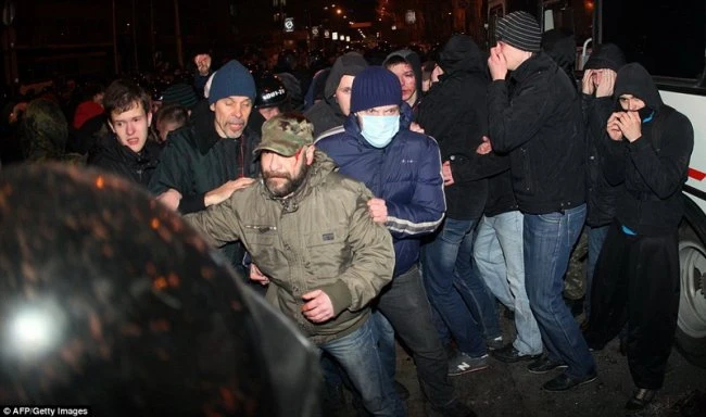 В Донецке произошла массовая драка, проведены задержания