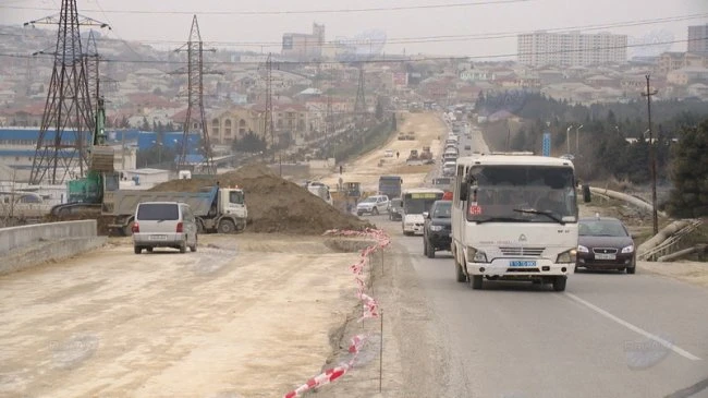 В Баку появятся две дорожные развязки с круговым движением
