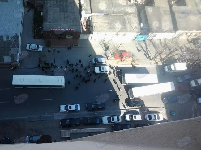 В Баку столкнулись автобусы