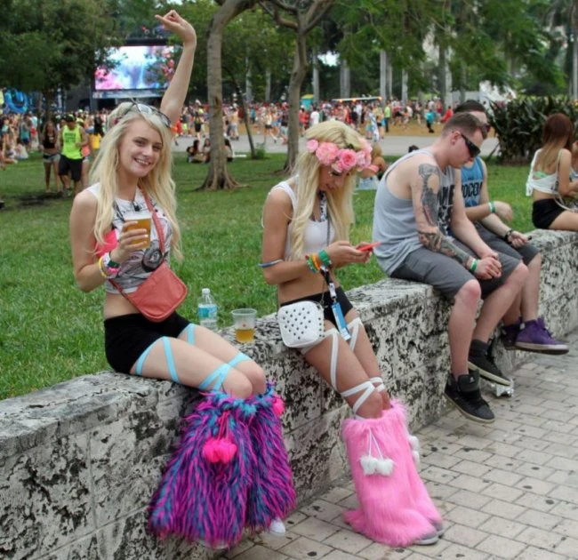Девушки на Ultra Music Festival 2014
