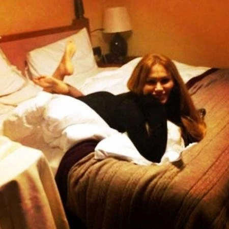 Певица Раксана поделилась фотографиями в спальне