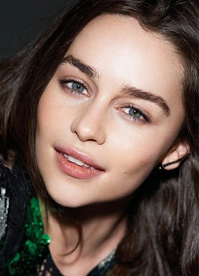Эмилия Кларк и еще четыре звезды на обложках Marie Claire US