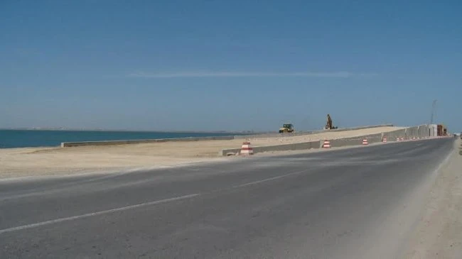 В Баку будет построен мост через море