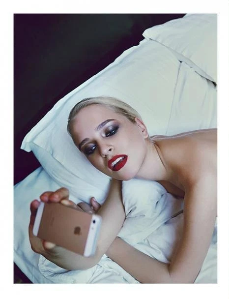 Selfie от Игоря Усенко для Schon! Magazine