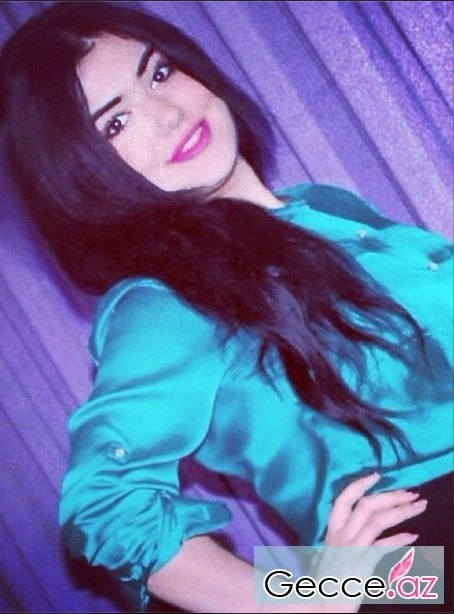 Новые фотографии 18-летней дочери танцовщицы Фатимы