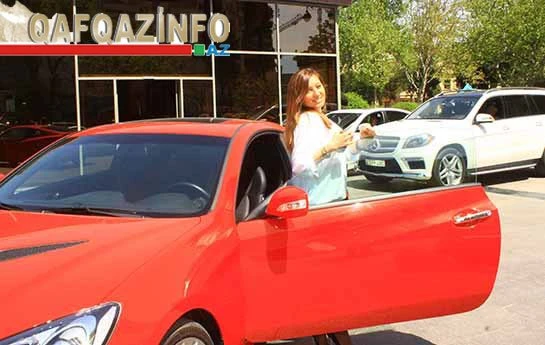 Автомобиль на каждый день азербайджанской певицы Аян