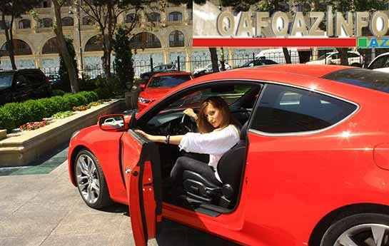 Автомобиль на каждый день азербайджанской певицы Аян