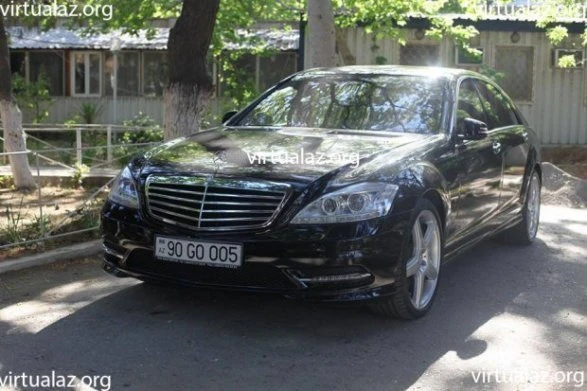 Какие автомобили предпочитают азербайджанские депутаты