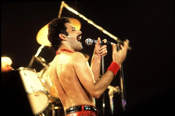 Группа Queen готовит к выходу новый альбом