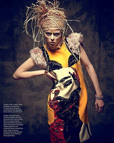 Коко Роша на страницах испанского Harper's Bazaar