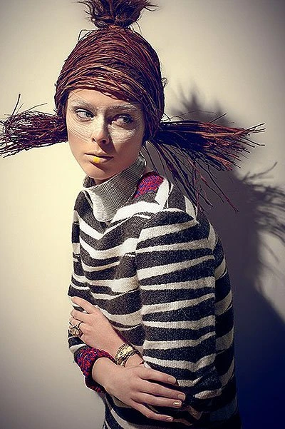 Коко Роша на страницах испанского Harper's Bazaar