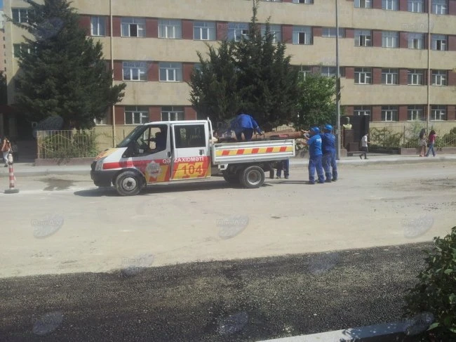 В Баку перерыта одна из улиц