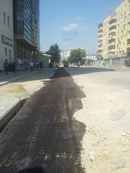 В Баку перерыта одна из улиц