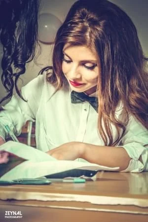 Финалистка «Miss Azerbaijan 2014»  отметила день «последнего звонка»