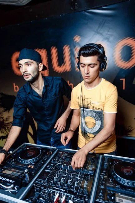 Фоторепортаж с открытия летнего сезона в EQUINOX BEACH CLUB - Jumeirah