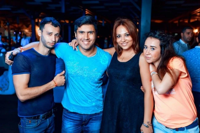 Фоторепортаж с открытия летнего сезона в EQUINOX BEACH CLUB - Jumeirah
