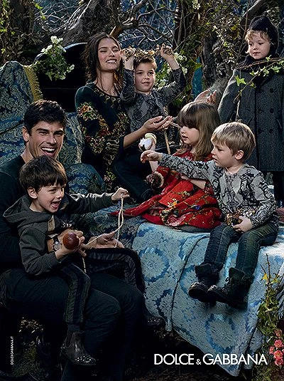 Клаудиа Шиффер в рекламной кампании Dolce & Gabbana