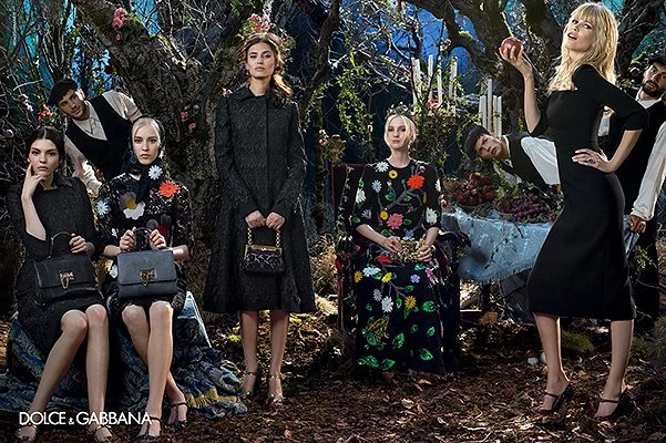 Клаудиа Шиффер в рекламной кампании Dolce & Gabbana