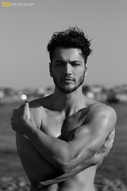 Пляжная фотосессия победителя конкурса «Best Model of Azerbaijan» Азера Атакишиева